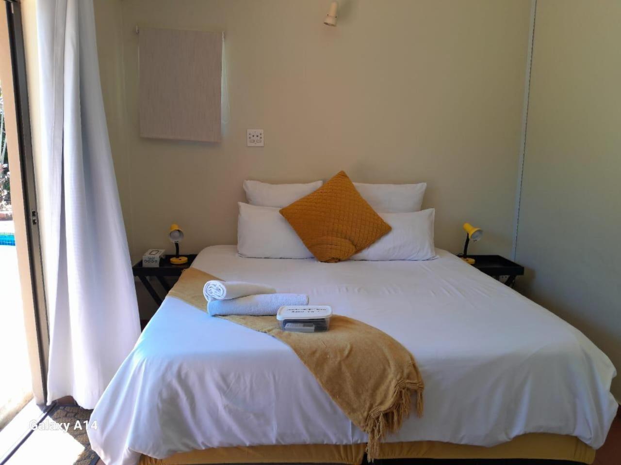 Bed and Breakfast Nqabanqaba Richards Bay Habitación foto