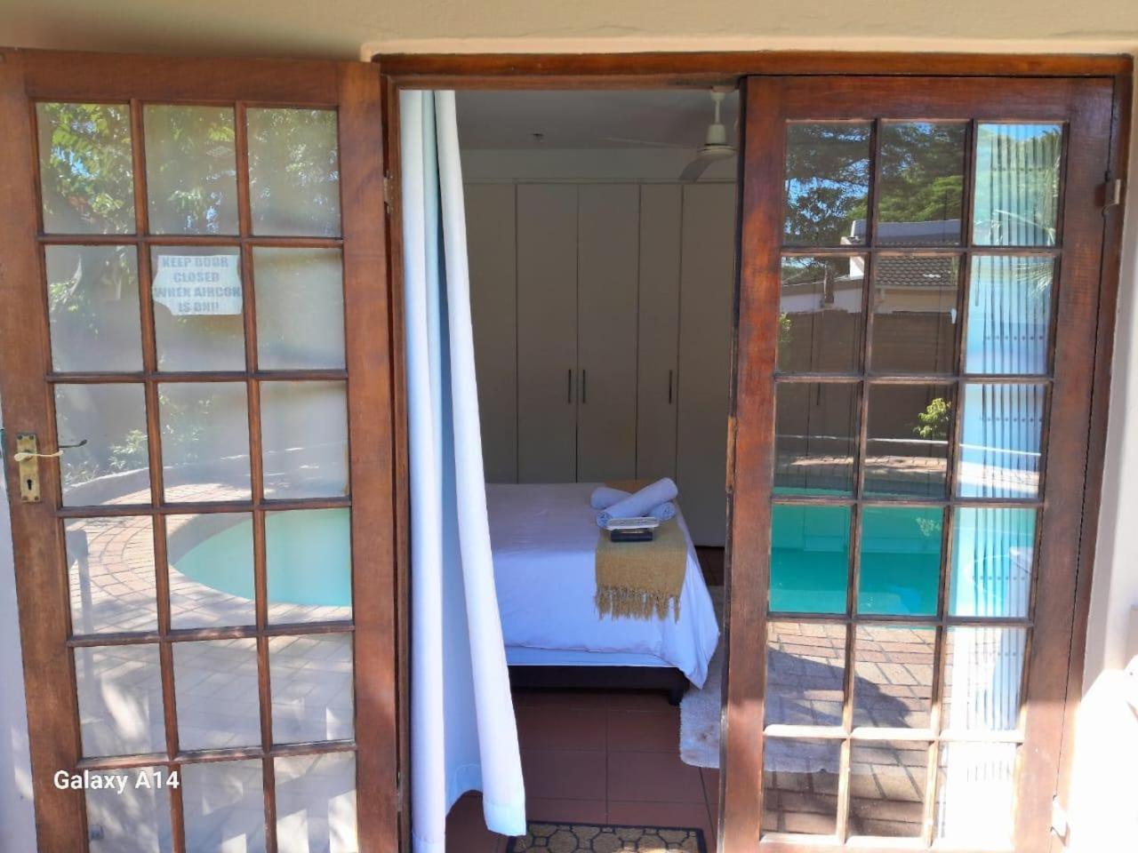 Bed and Breakfast Nqabanqaba Richards Bay Habitación foto